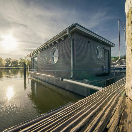 Lieblingsplatz Parey - Schwimmendes Seehotel 외부 사진