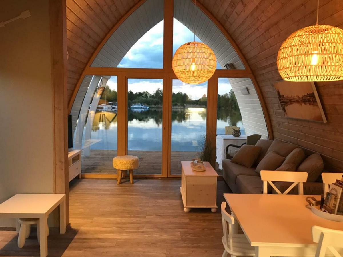 Lieblingsplatz Parey - Schwimmendes Seehotel 외부 사진